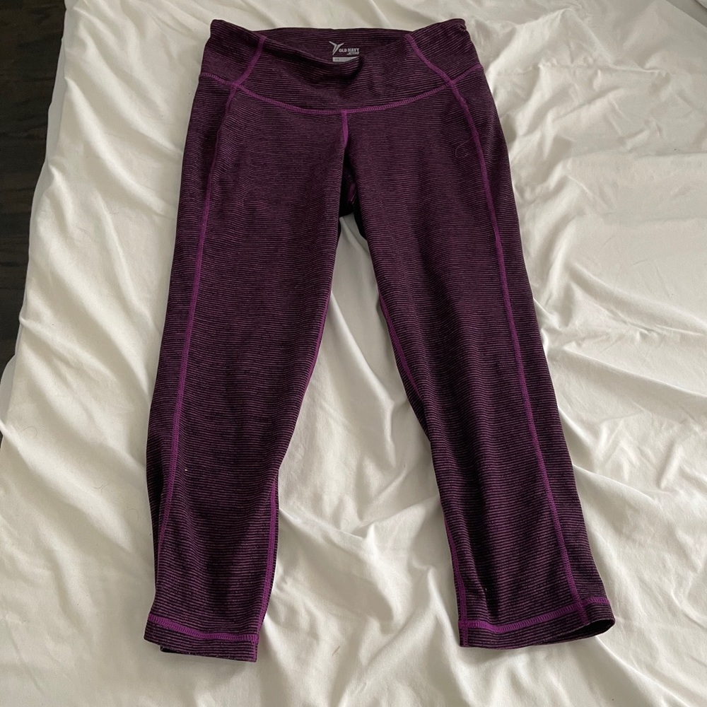 Old Navy crop legging